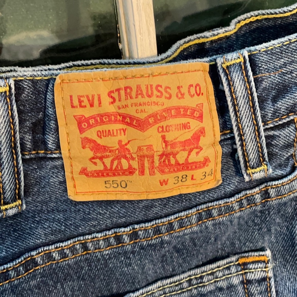 Levi’s 550. 38X34